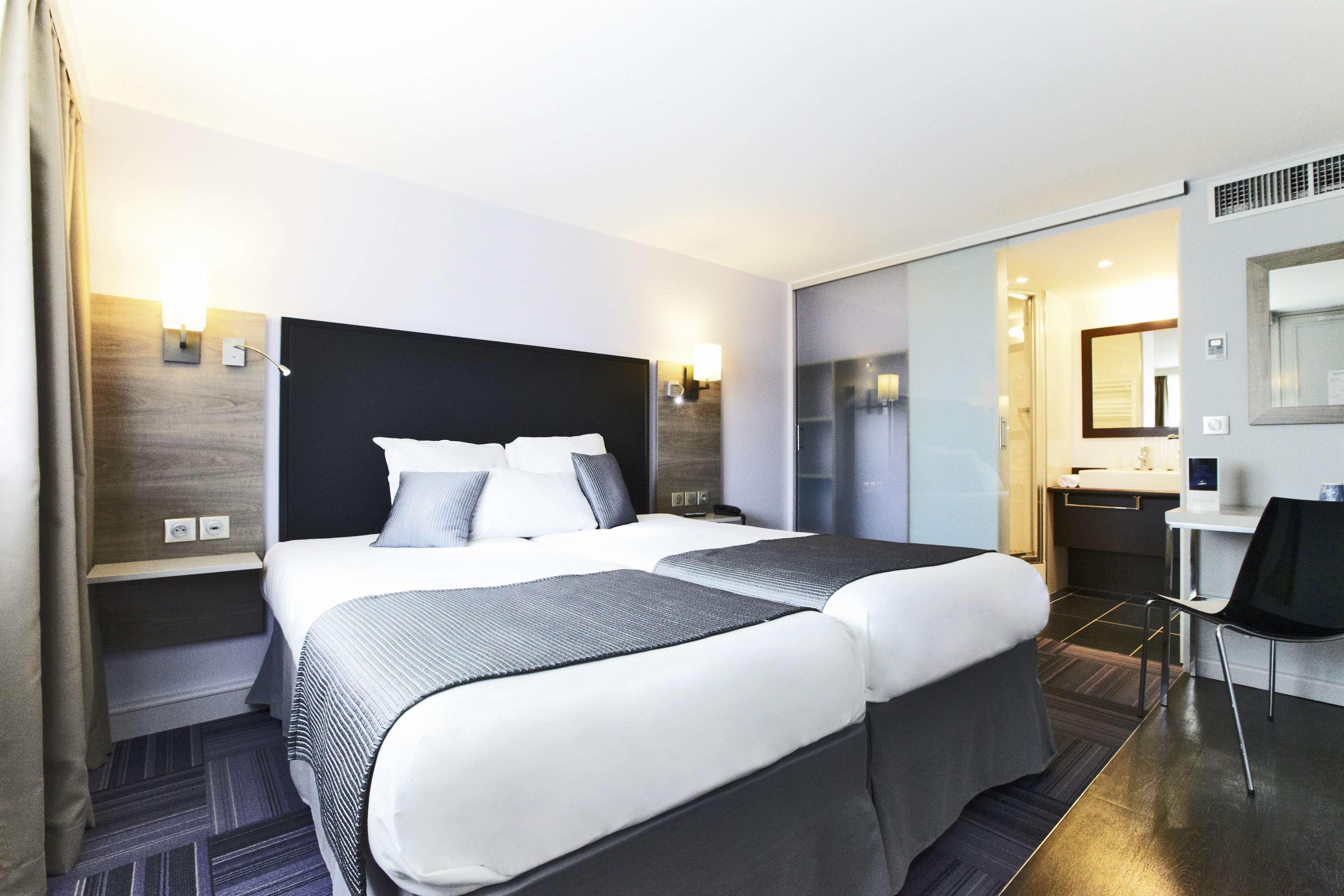 กีรีอาด ลียง ซุด แซงเตอ ฟอย Hotel แซงต์-ฟัว-เลส์-ลิยง ภายนอก รูปภาพ