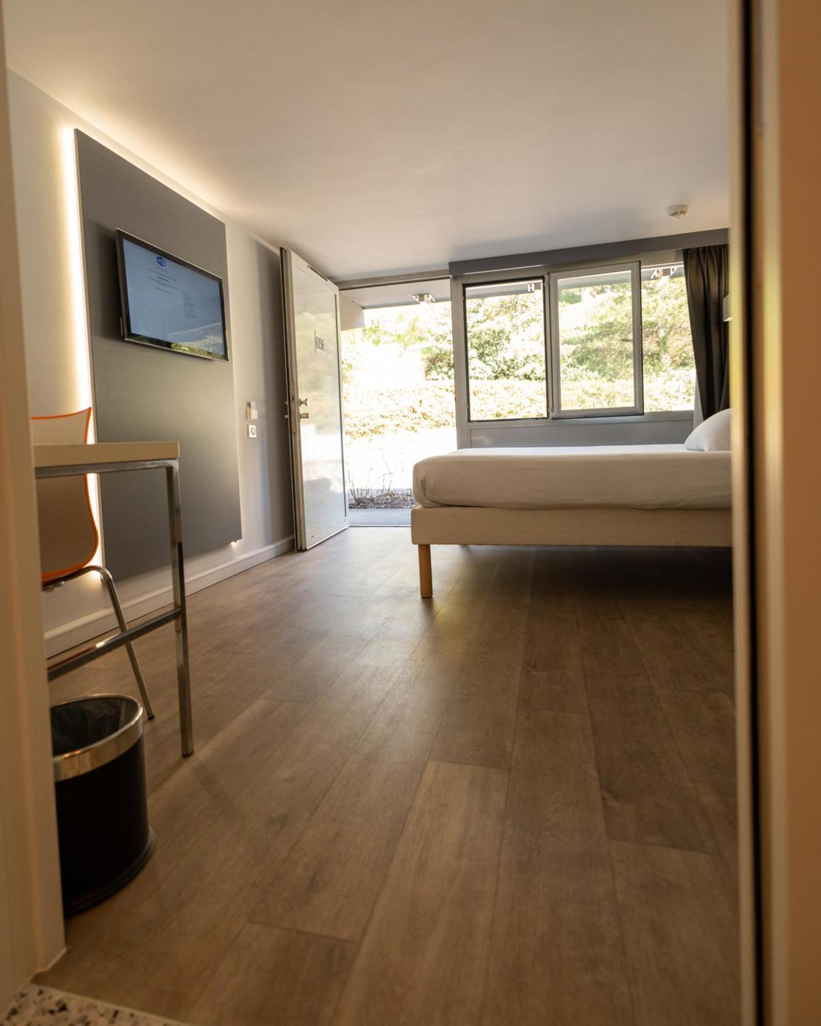 กีรีอาด ลียง ซุด แซงเตอ ฟอย Hotel แซงต์-ฟัว-เลส์-ลิยง ภายนอก รูปภาพ