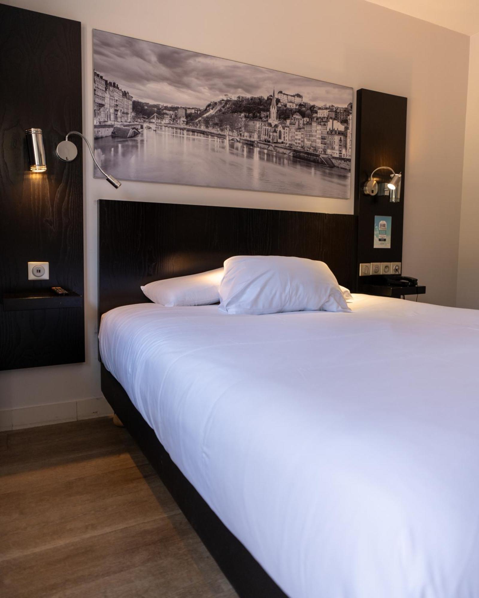 กีรีอาด ลียง ซุด แซงเตอ ฟอย Hotel แซงต์-ฟัว-เลส์-ลิยง ภายนอก รูปภาพ